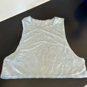 Lululemon muscle love cropped tank. Size 6